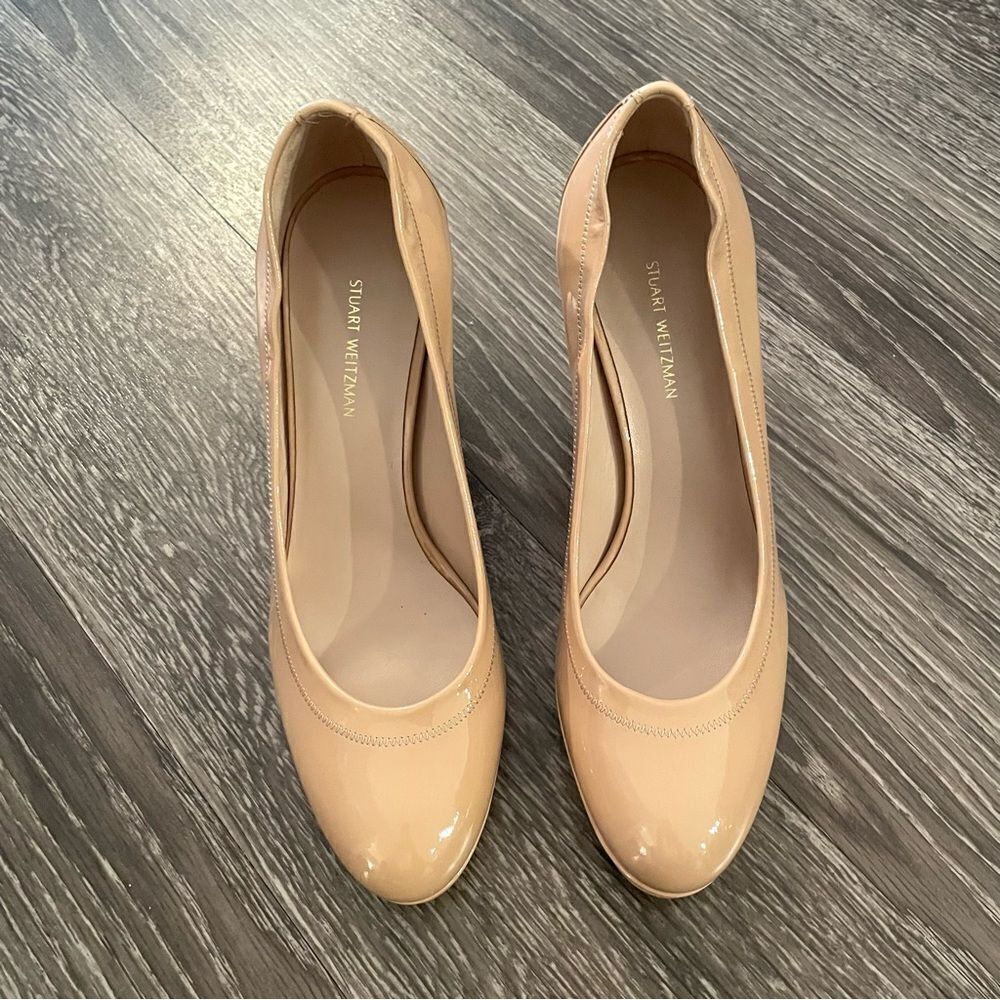 Stuartweitzman Rania Platform Pump In Adobe - image 4